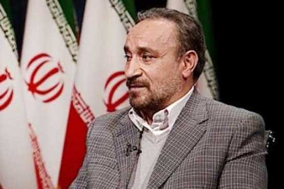 خباز : احمدی نژاد از در خاصی آمد و بازجویی شد!