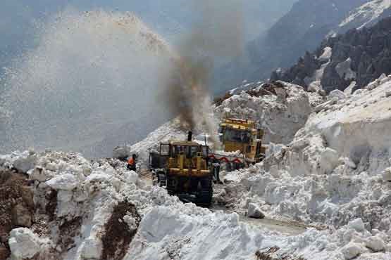 ارتفاع باورنکردنی برف در استان کردستان! +عکس