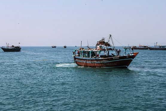 صیادان گناوه‌ای در خلیج‌ فارس ناپدید شدند