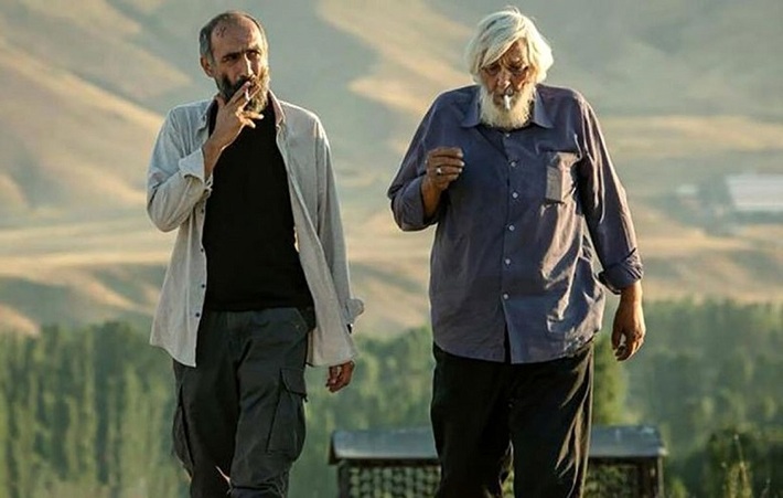 یوسفعلی دریادل نویسنده، کارگردان و بازیگر نقش پدر آتابای درباره این نقش می‌گوید: