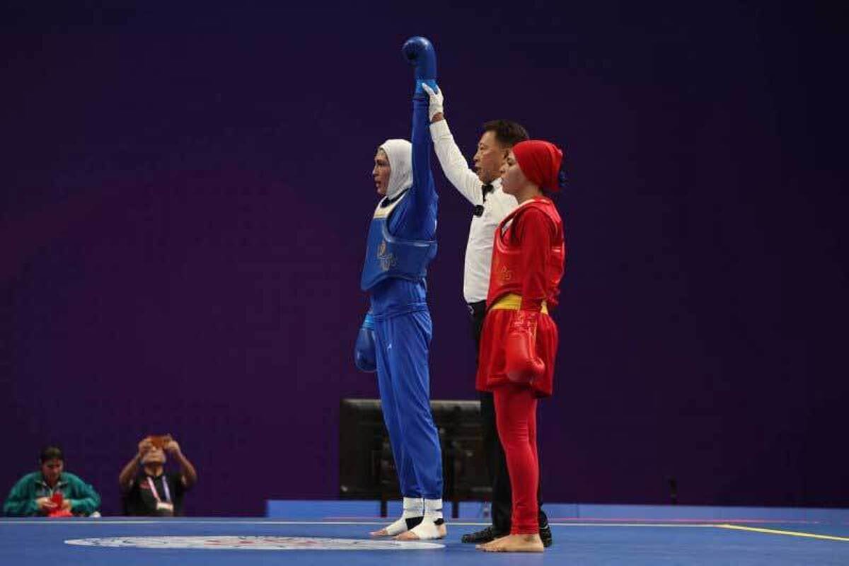 ملی‌پوش وزن 52- کیلوگرم ووشو ایران به مرحله نیمه‌نهایی بازی‌های آسیایی راه یافت.