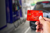 کارت‌های آزاد سوخت در جایگاه‌ها حذف نشد | افزایش قیمت یا کاهش سهمیه بنزین نداریم