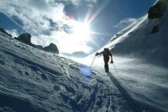 مرگ مرد کوهنورد با سقوط از قله دماوند