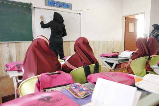 پرداخت معوقات فرهنگیان تا هفته معلم