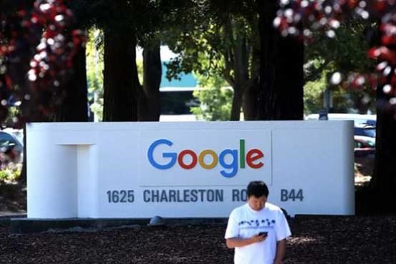 یکی از کارمندان گوگل، این شرکت را به دلیل نقض قوانین کار به دادگاه کشاند