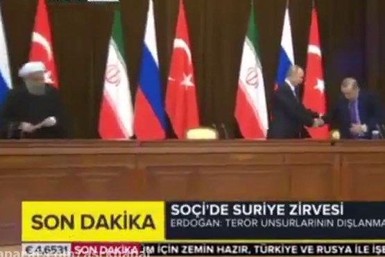لحظه ای که پوتین صندلی را از زیر اردوغان کشید ! (فیلم)