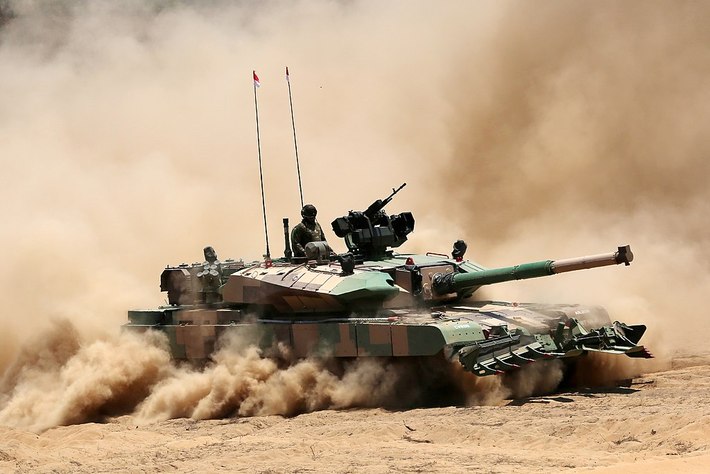 وزارت دفاع دولت هند سفارش ۱۱۸ تانک اصلی رزمی Arjun Mk-۱A (MBT) تولید بومی این کشور را برای ارتش هند را صادر کرد.