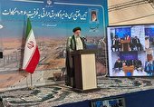 افتتاح ۱۰۲۶ مگاوات نیروگاه برق حرارتی در زنجان