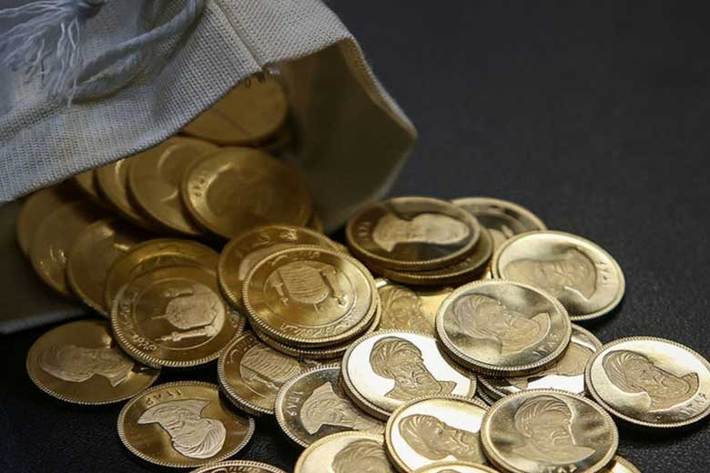 بانک مرکزی متوسط قیمت فروش سکه تمام بهار آزادی طرح جدید و قدیم در تهران طی هفت ماه امسال را اعلام کرد که بر اساس آن، سکه طرح جدید و قدیم نسبت به مدت مشابه سال گذشته به‌ ترتیب ۲۸.۲ و ۳۰.۴ درصد افزایش قیمت داشته است.
