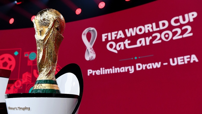 برنامه «صبحانه ایرانی» شبکه دو به موضوع جام جهانی فوتبال پرداخت. در این برنامه رکورد‌هایی که در جام جهانی ۲۰۲۲ قطر به ثبت رسیده است، اعلام شد.