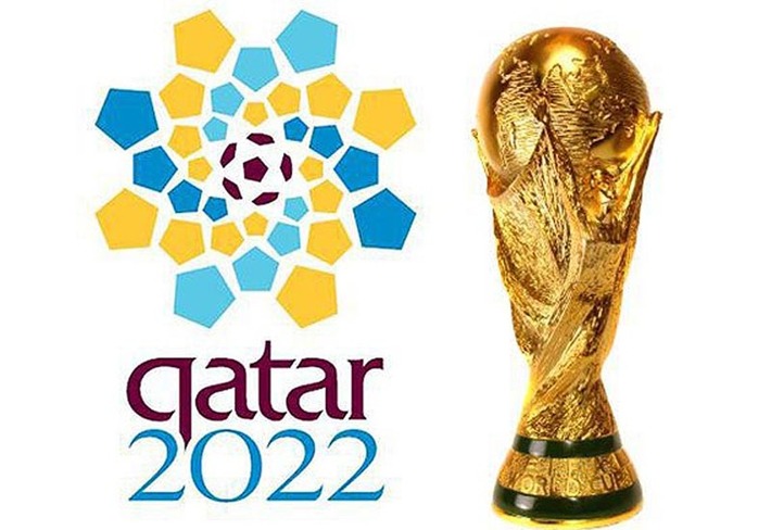 همه نشان‌های طراحی شده برای جام‌های جهانی فوتبال به تصویر کشیده شده است.