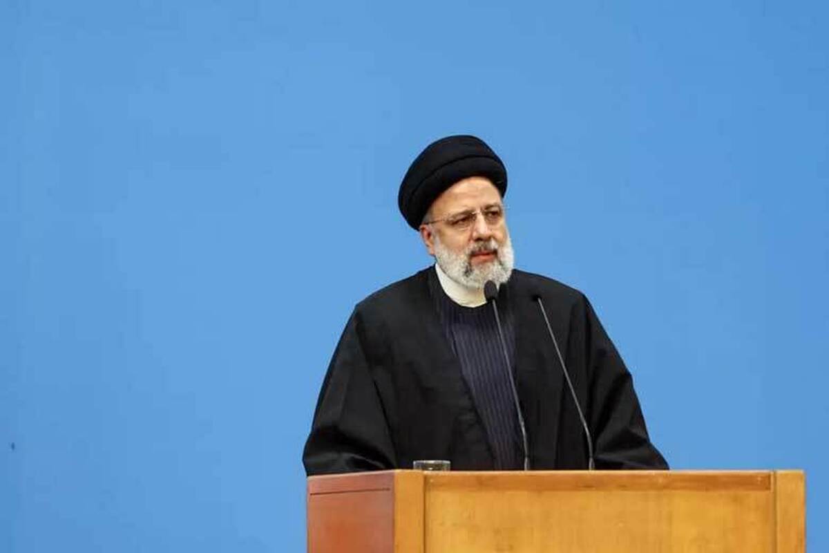 رییس‌ جمهور گفت: انقلاب اسلامی ایران ثمره مجاهدت مجاهدان، ایثار ایثارگران و مقاومت ملت ایران است.