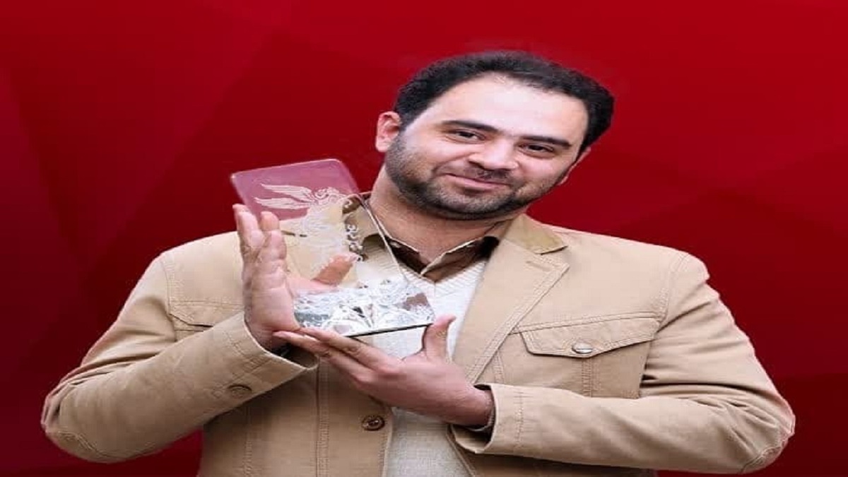 سیمرغ بلورین چهل‌ و دومین جشنواره بین‌المللی فیلم فجر به هنرمند قزوینی اهدا شد.