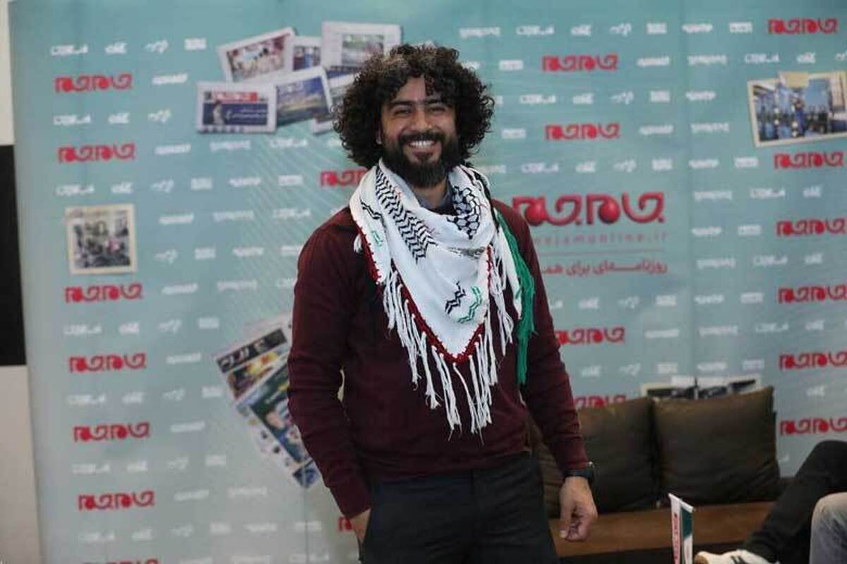 علی خلیلی، مجری فلسطینی برنامه «ساعت به قدس» که از شبکه یک پخش می‌شد، از مهمانان امروز گروه رسانه روزنامه جام‌جم در بیست و چهارمین نمایشگاه رسانه ایران بود.