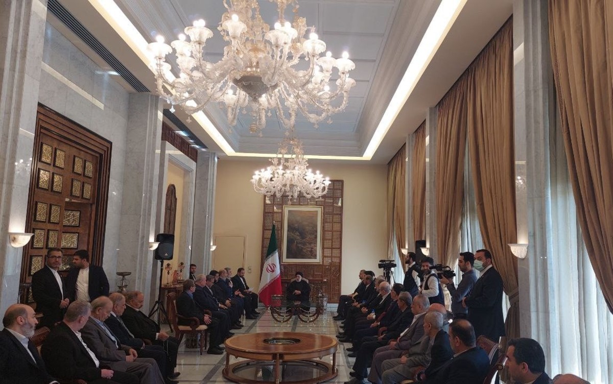 ببینید | دیدار آیت الله رئیسی با جمعی از  فرماندهان مقاومت فلسطین در کاخ ریاست جمهوری سوریه