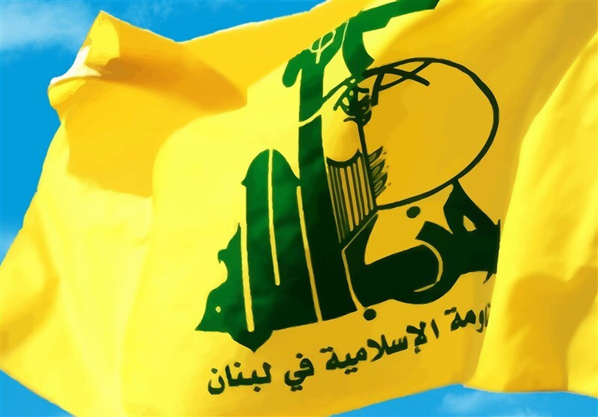 یک فرمانده حزب الله لبنان گفت: اکنون رژیم صهیونیستی سه تیپ نیرو در مقابل ما قرار داده و سه لایه دفاعی تشکیل داده، اما ما اگر قرار باشد دستور ورود به سرزمین‌های اشغالی را بگیریم، هر سه لایه را متلاشی خواهیم کرد.